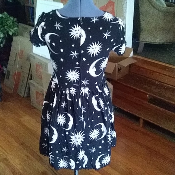 Sun and Moon Sundress - Picture 2 of 6